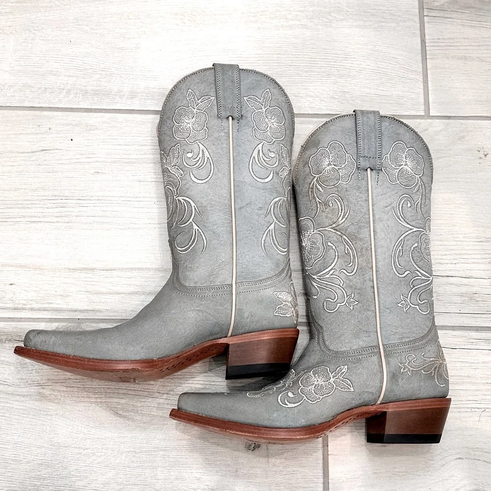 Shyanne Floral Embroidered Western Boots - Picture 2 of 3